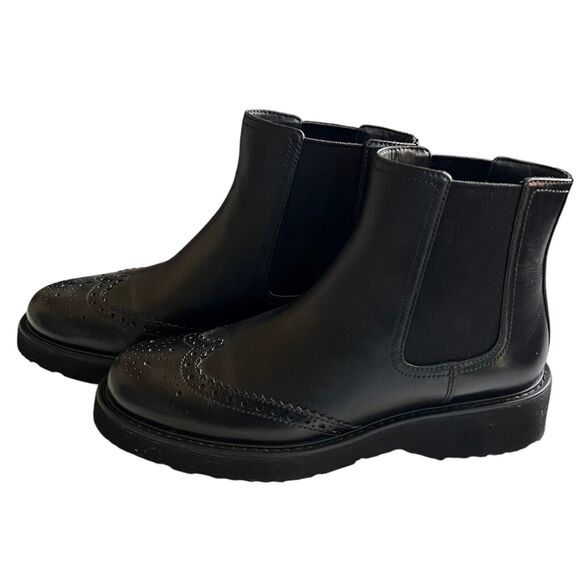 NWT Prada Size 8 Black Leather Chelsea Wingtip Chunky Boots EU 38.5 - Picture 2 of 7